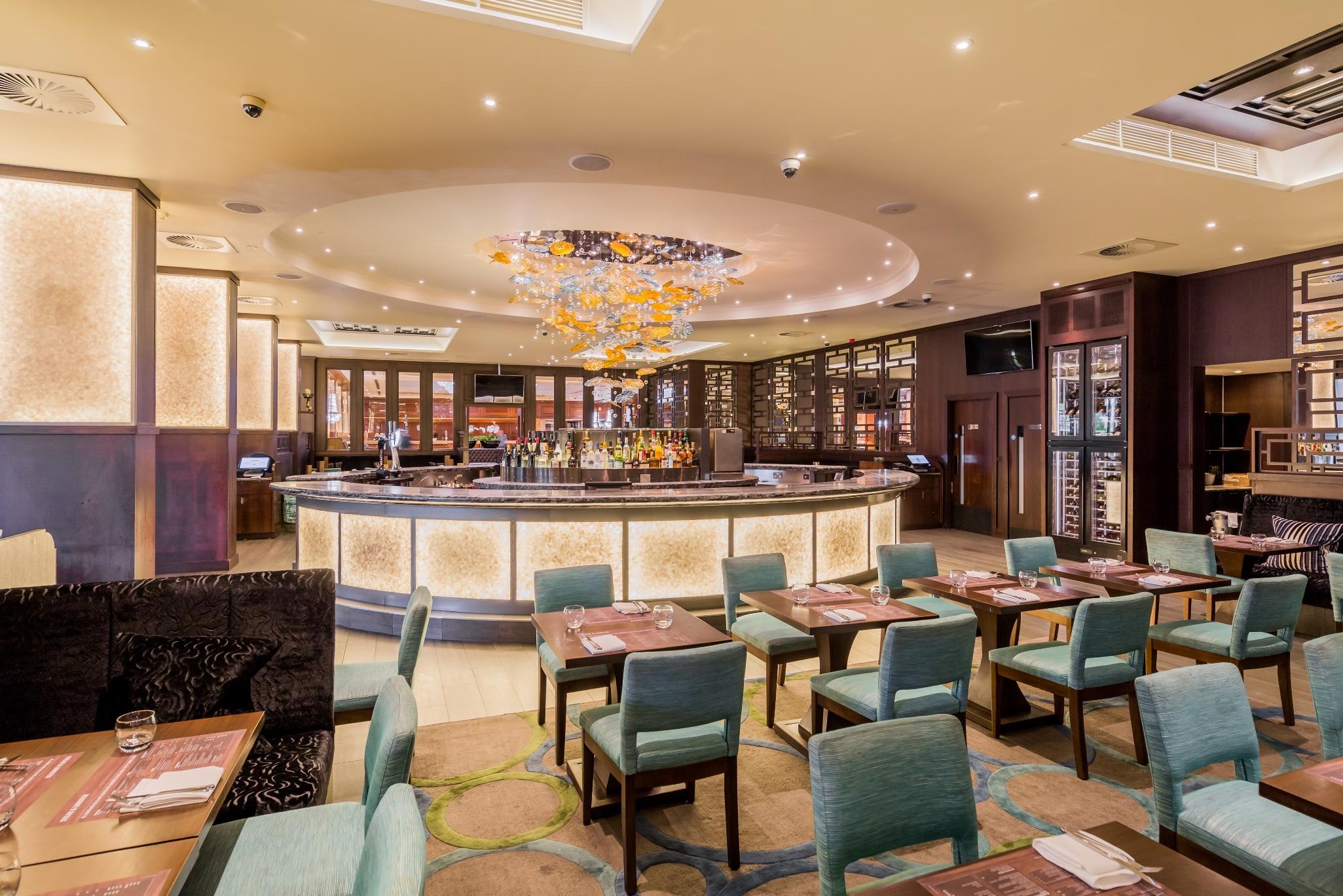 Radisson Blu Hotel, London Heathrow Hillingdon Exterior foto