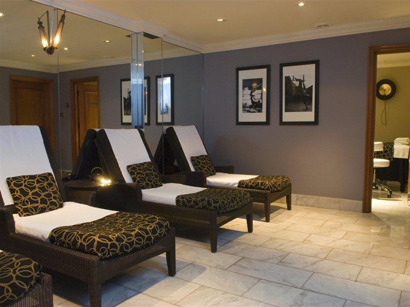 Radisson Blu Hotel, London Heathrow Hillingdon Exterior foto